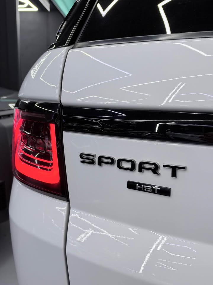 2020 Land Rover Range Rover Sport photo 8
