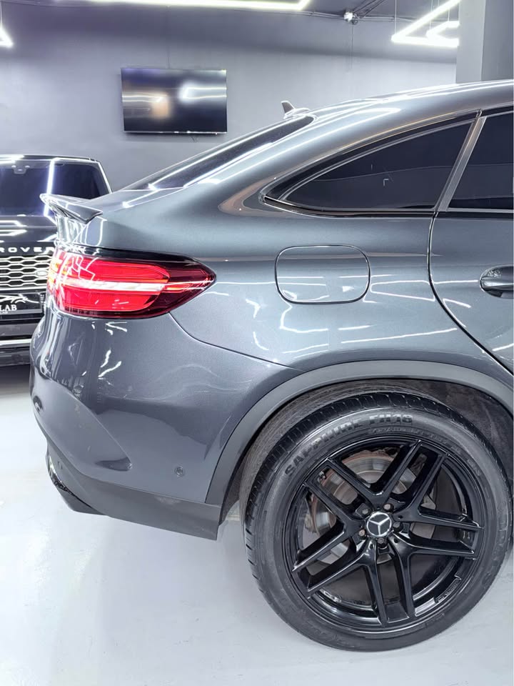 2017 Mercedes-Benz GLE photo 4