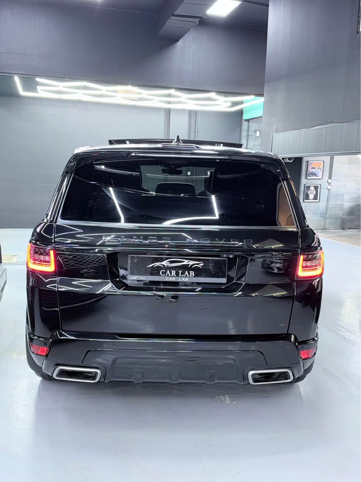2018 Land Rover Range Rover Sport photo 5
