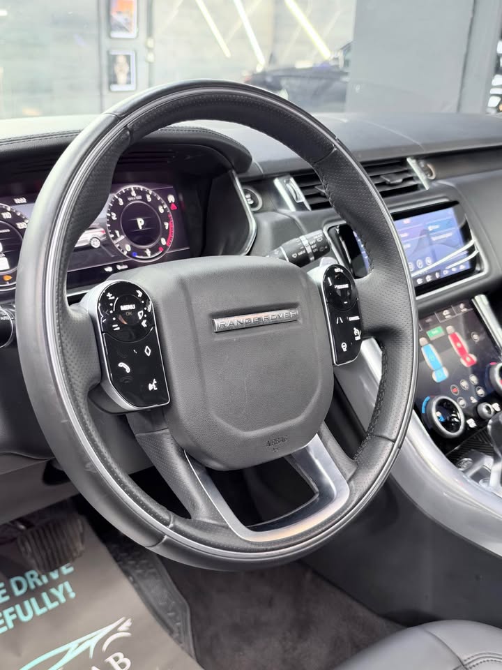 2018 Land Rover Range Rover Sport photo 10