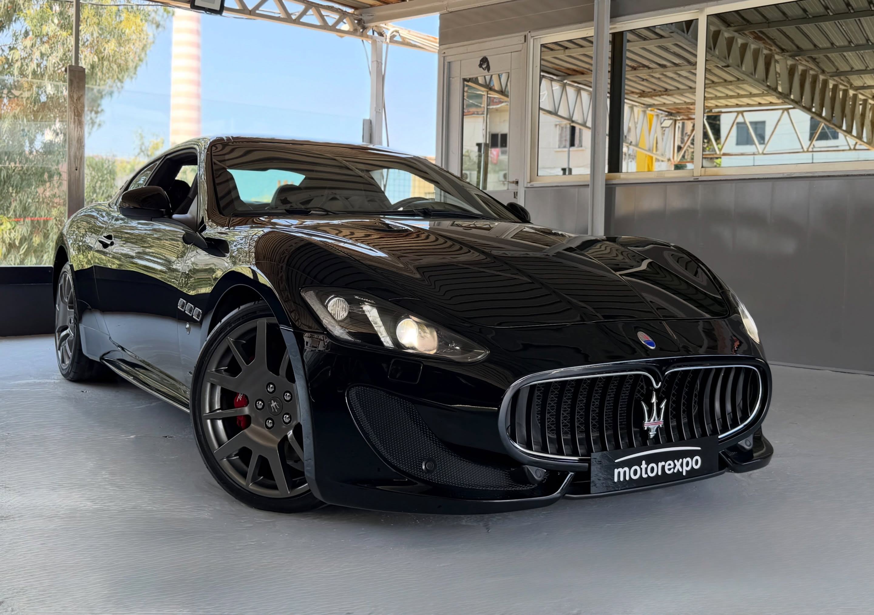 2016 Maserati GranTurismo