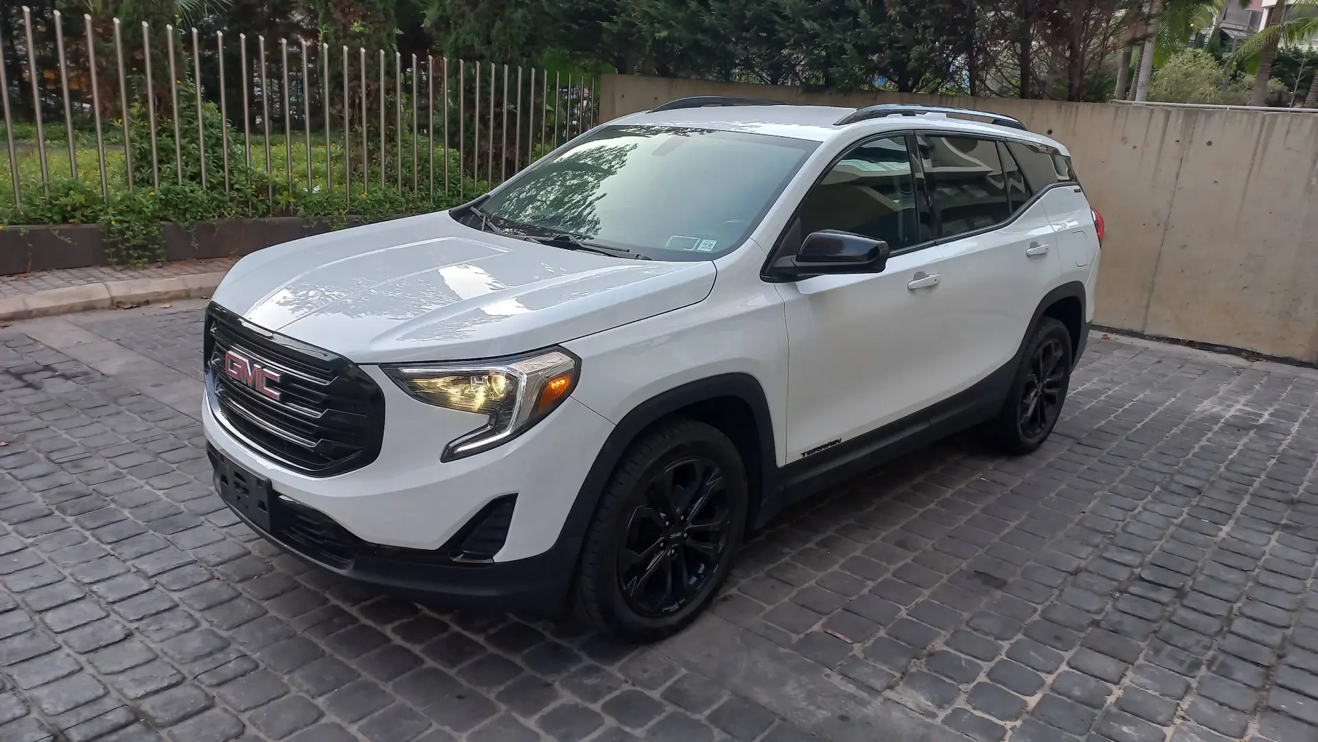 2019 GMC Terrain photo 4