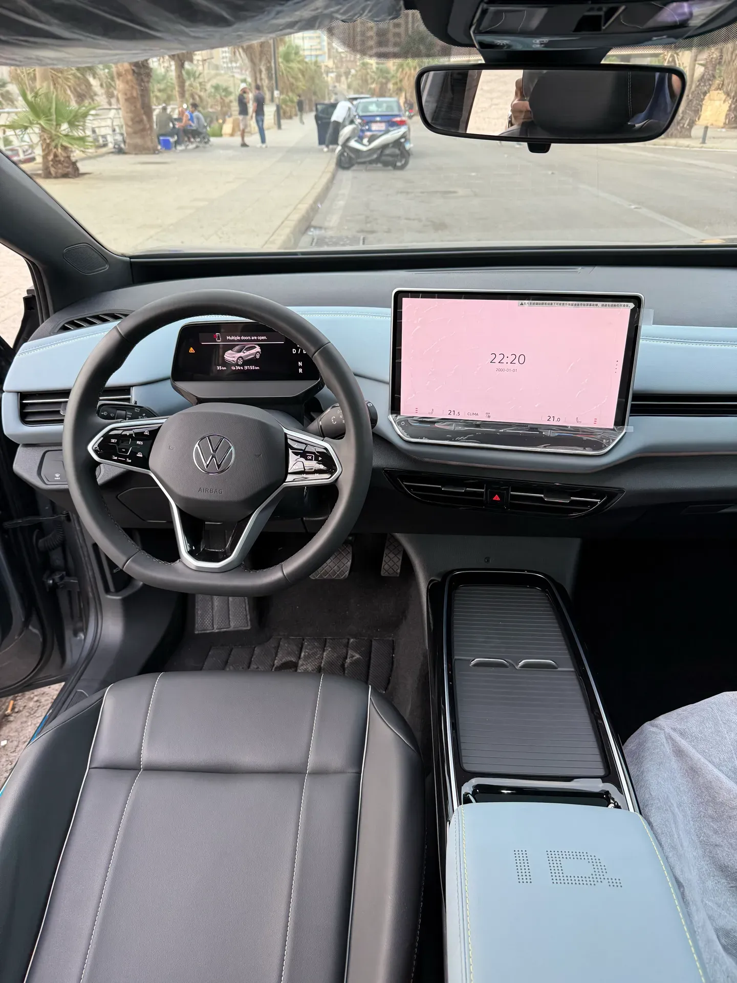 2025 Volkswagen ID.4 photo 10