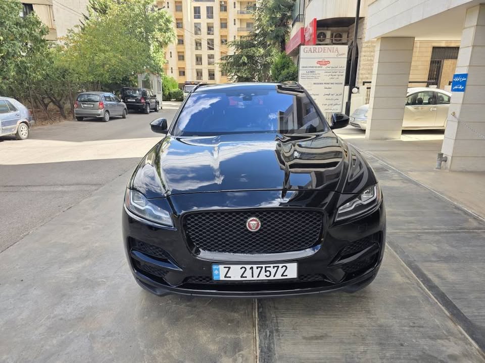 2018 Jaguar F-PACE