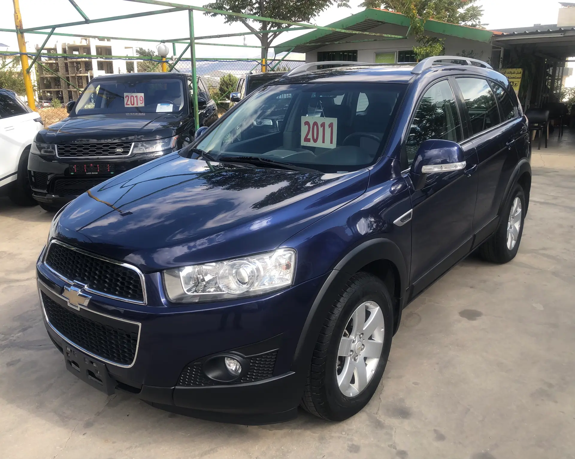 2011 Chevrolet Captiva Sport photo 2