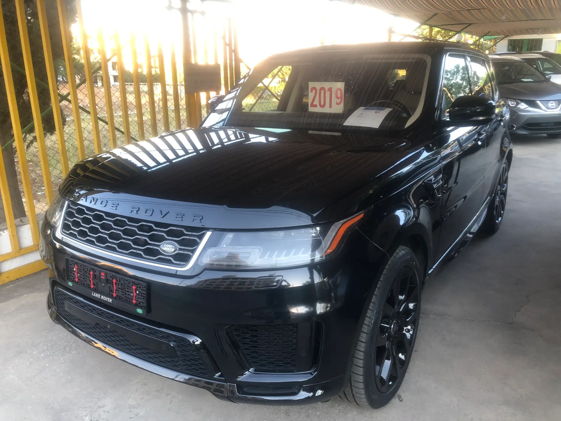 2019 Land Rover Range Rover Sport photo 2