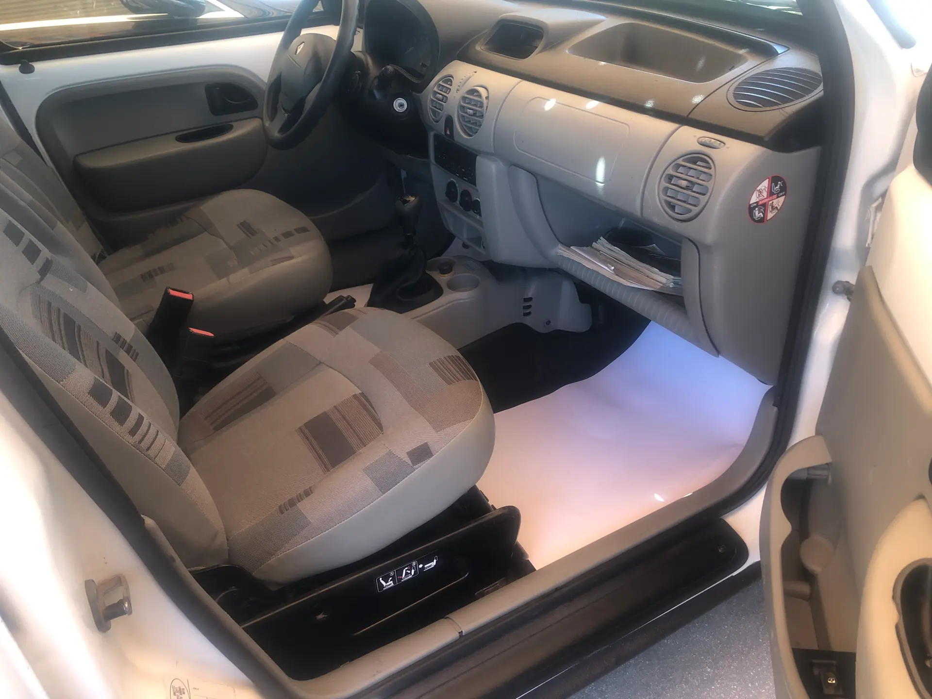 2009 Renault Kangoo photo 7