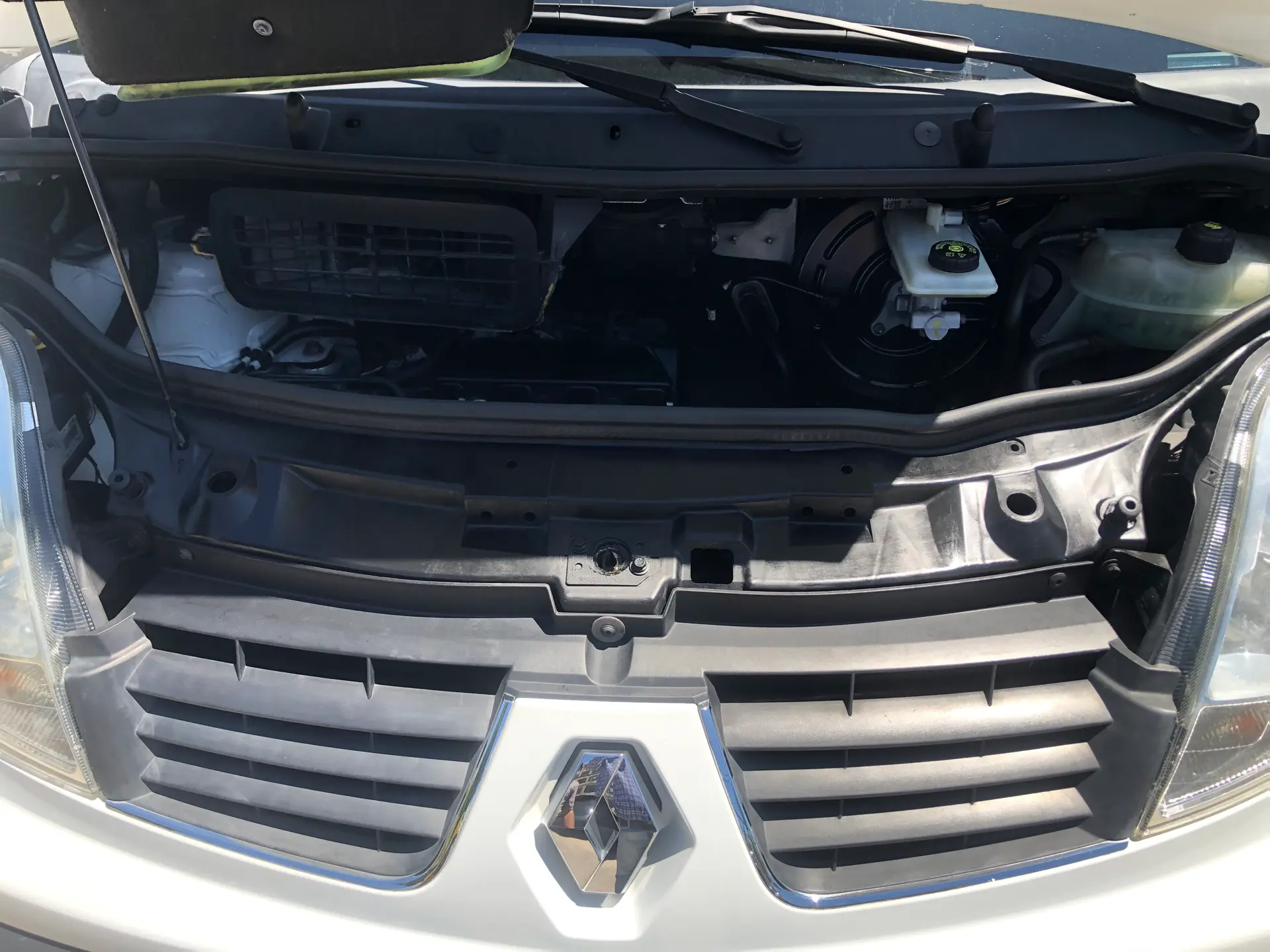 2012 Renault 5 photo 9