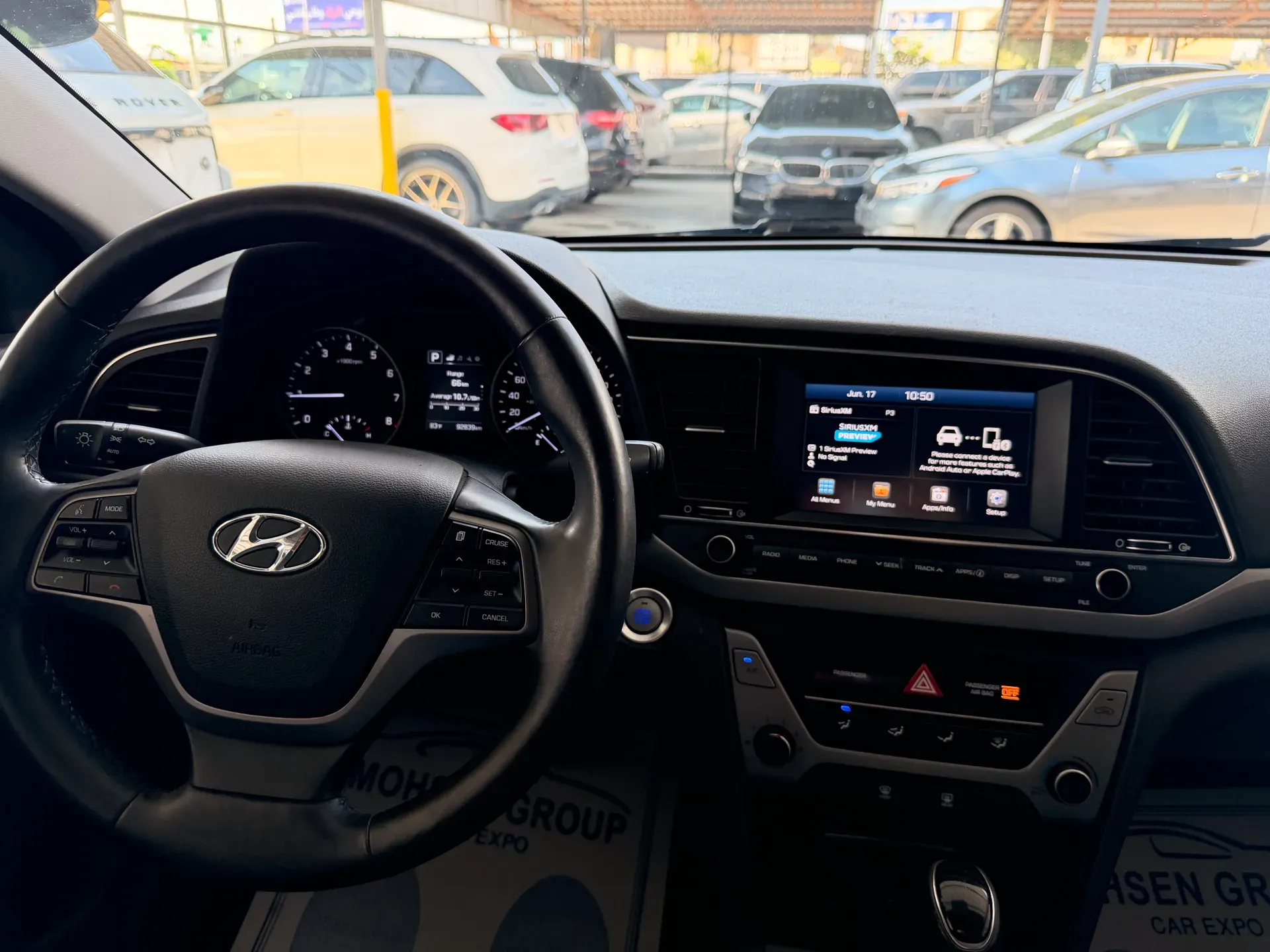 2018 Hyundai Elantra photo 10