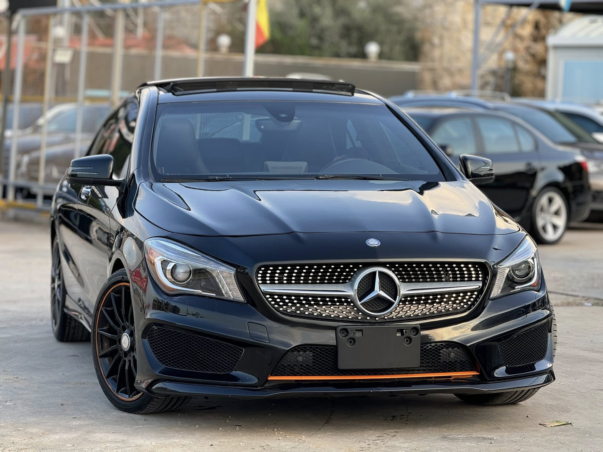 2016 Mercedes-Benz CLA photo 4