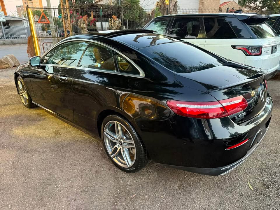 2018 Mercedes-Benz E-Class photo 2