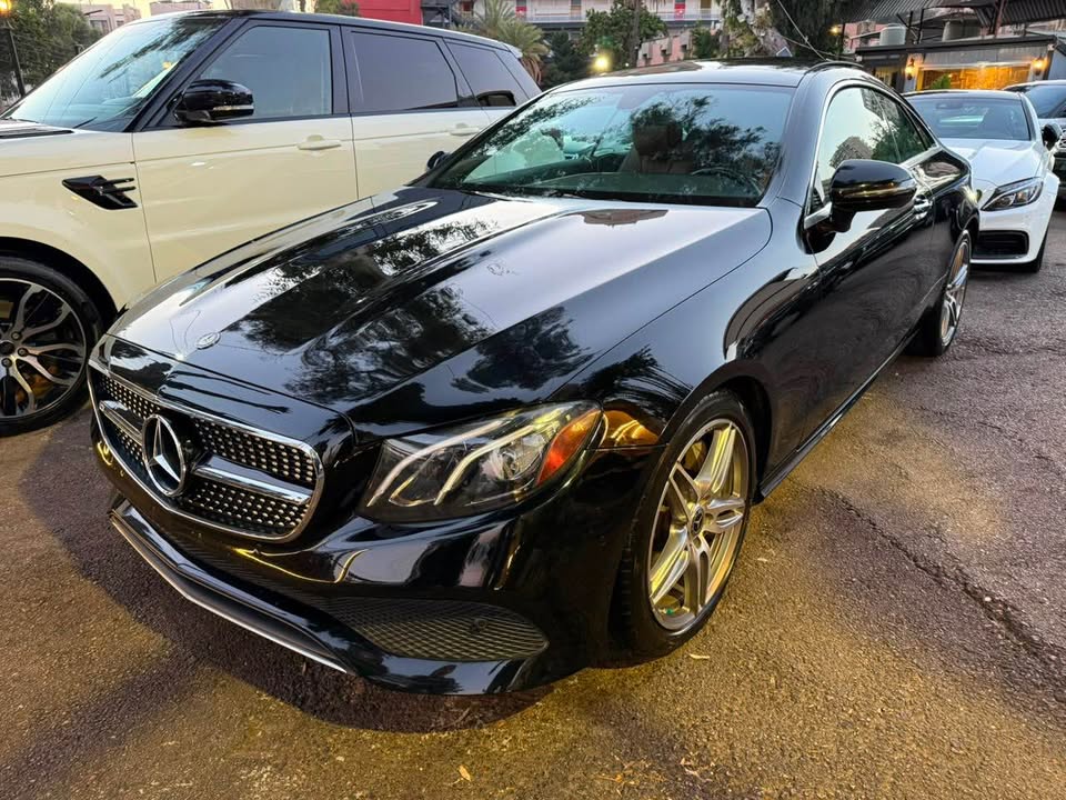 2018 Mercedes-Benz E-Class photo 4