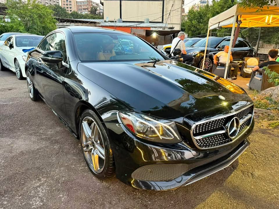 2018 Mercedes-Benz E-Class photo 6