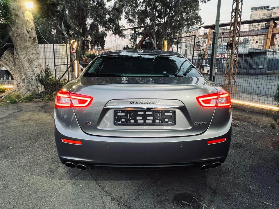 2015 Maserati Ghibli photo 4
