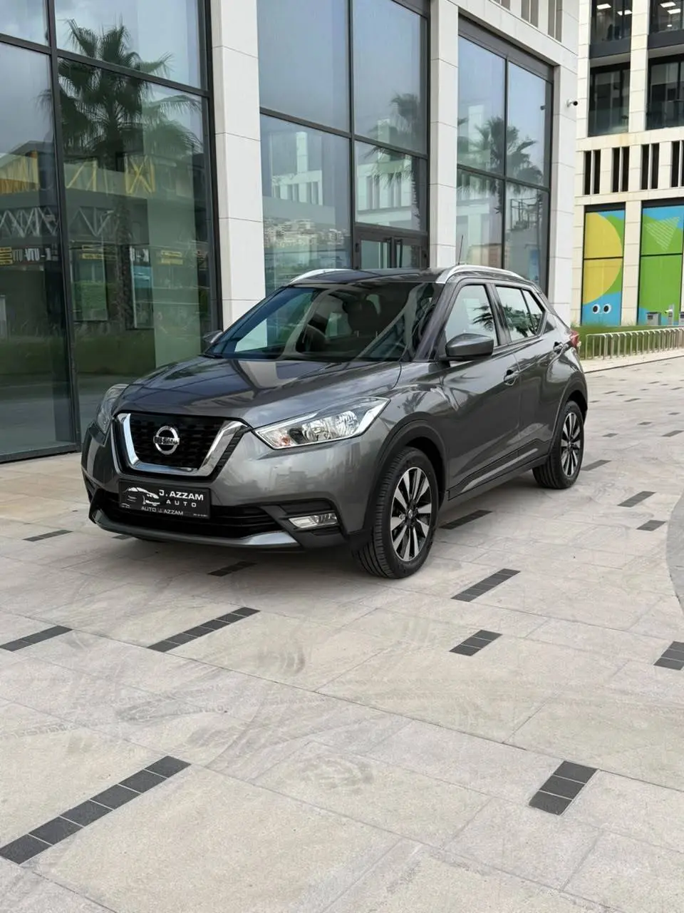 2020 Nissan Kicks photo 2