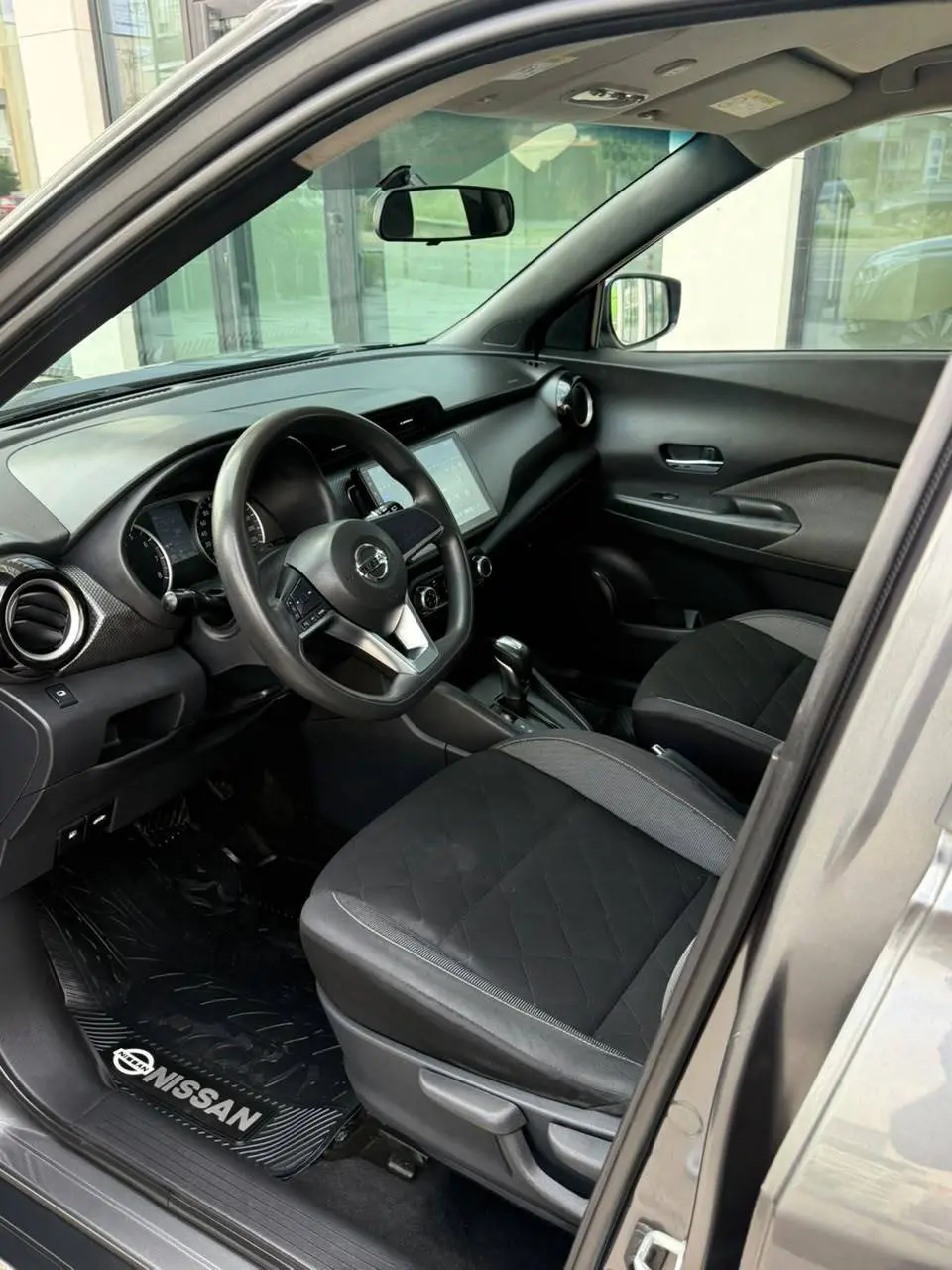 2020 Nissan Kicks photo 5