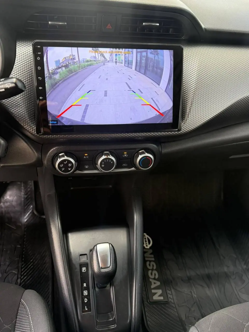 2020 Nissan Kicks photo 8