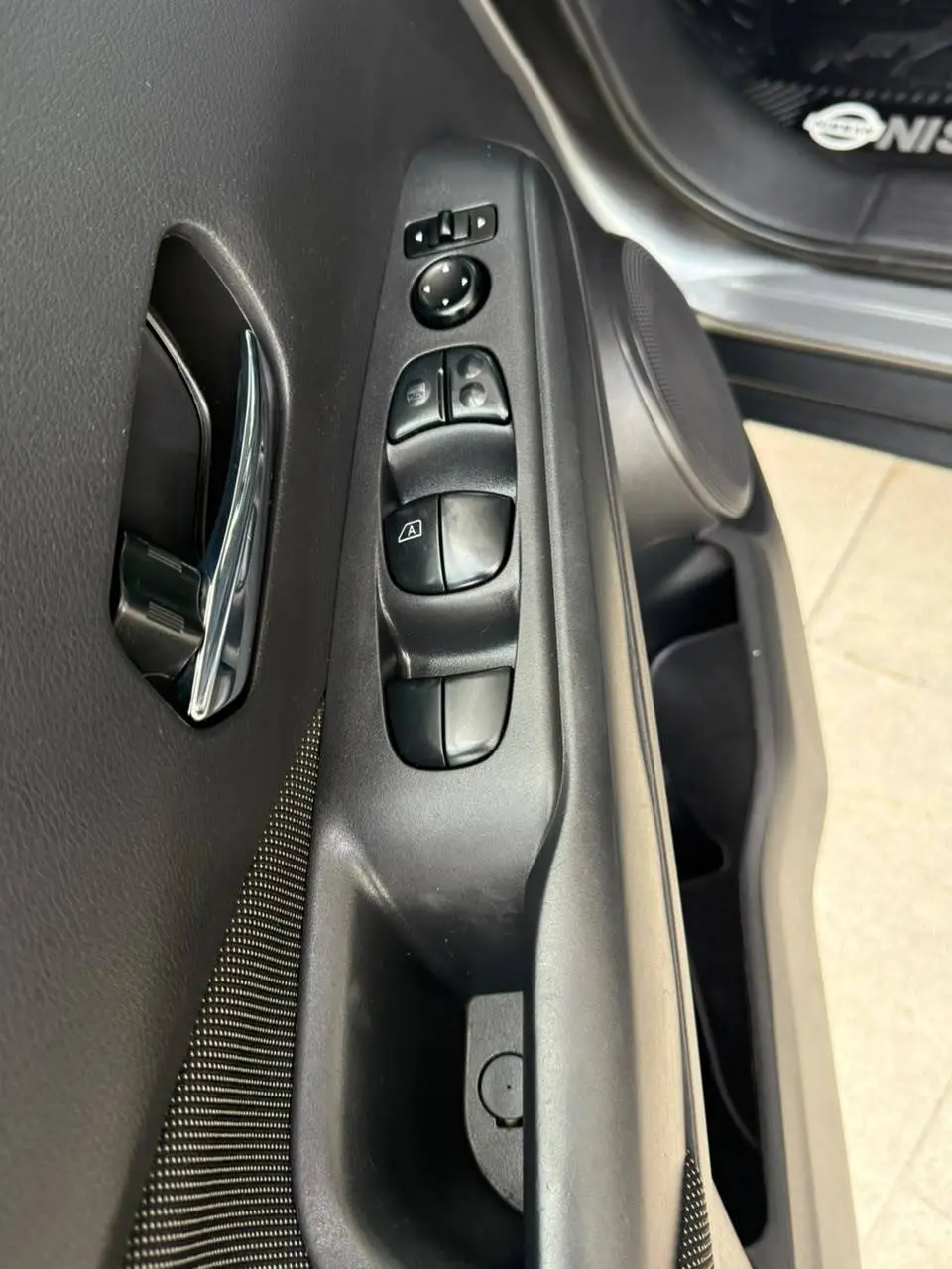 2020 Nissan Kicks photo 9