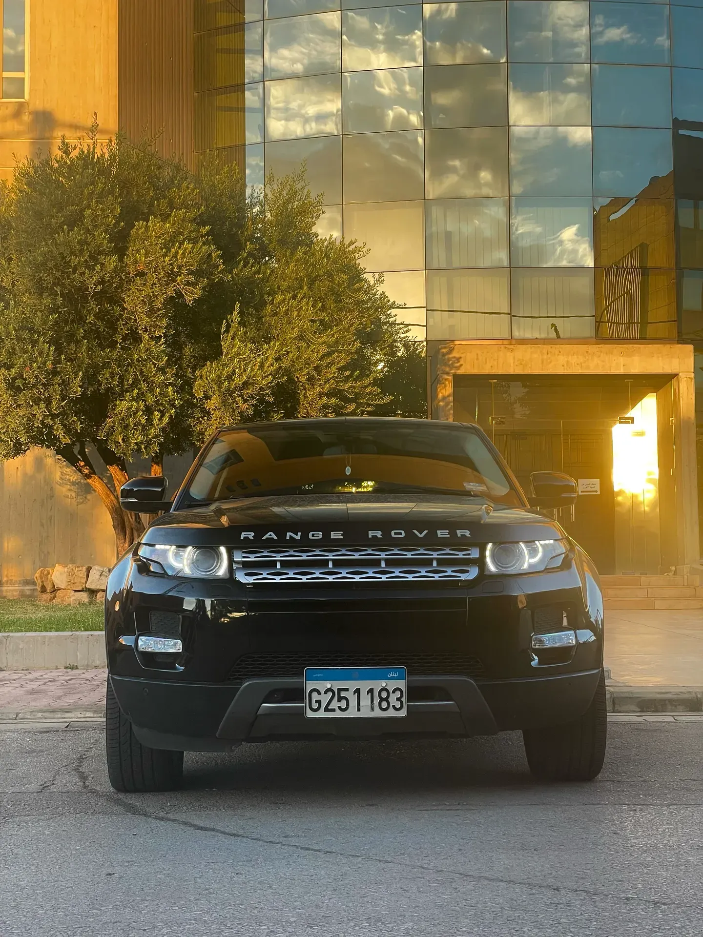2012 Land Rover Range Rover Evoque photo 3