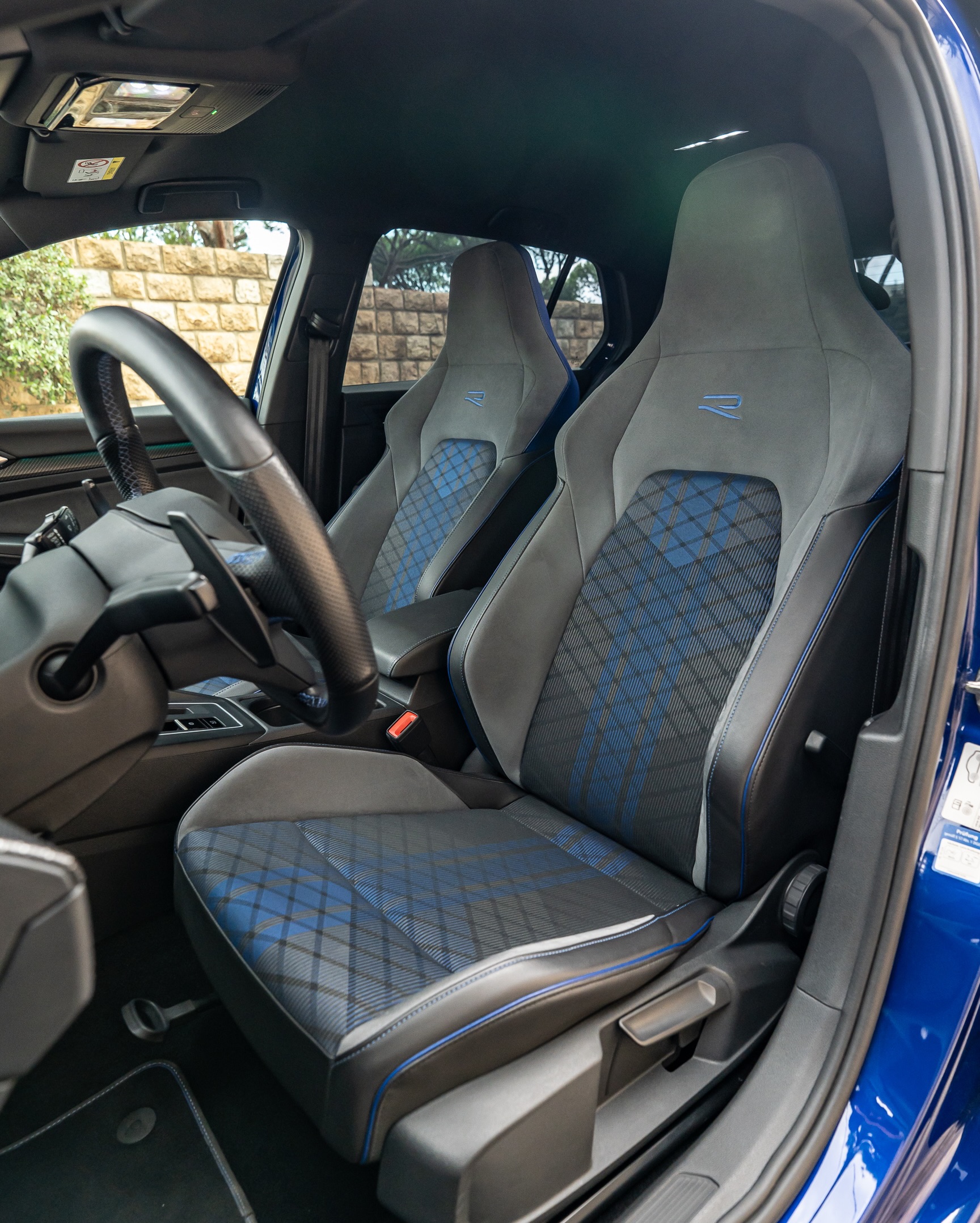 2022 Volkswagen Golf photo 7