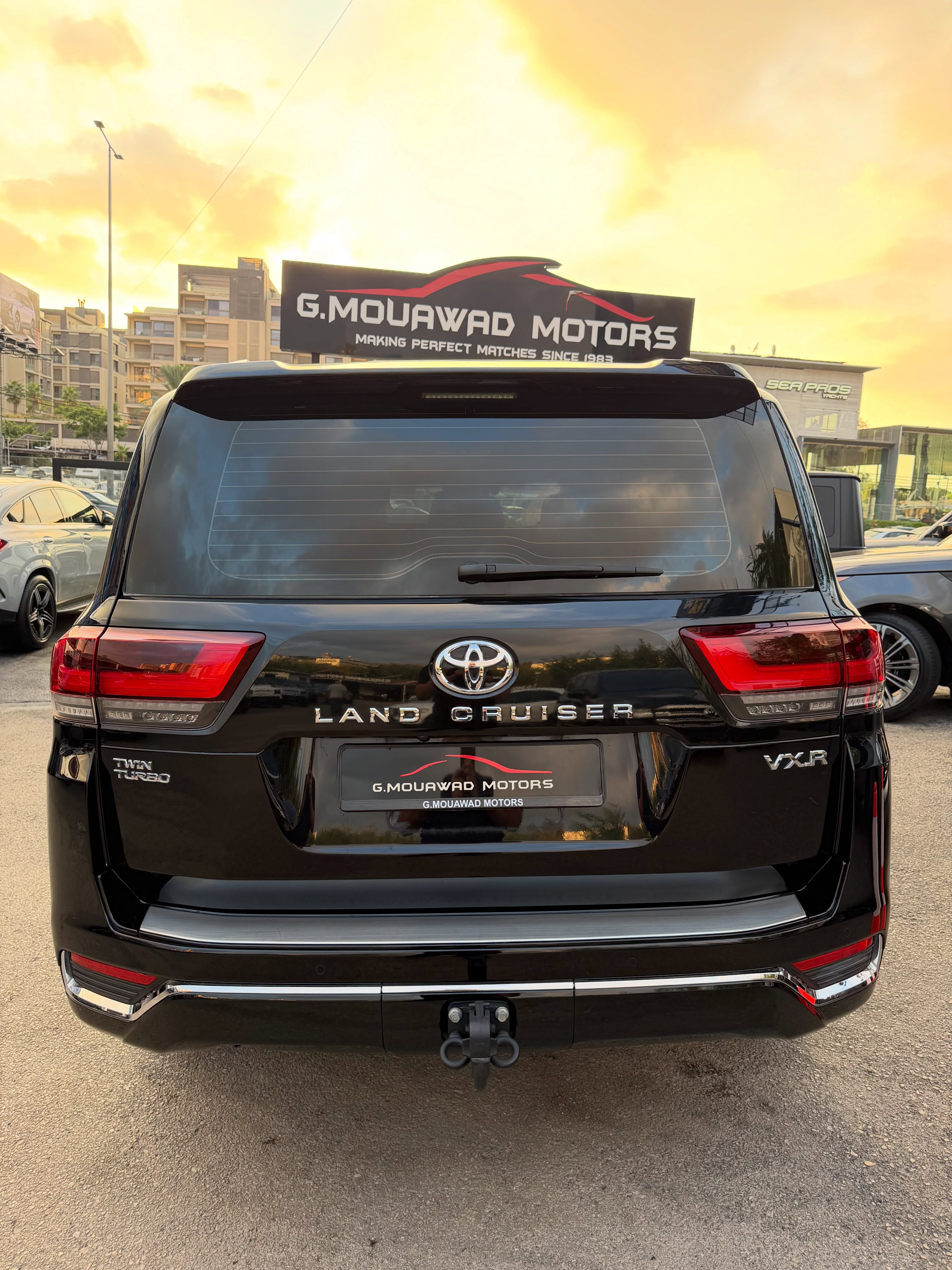 2023 Toyota Land Cruiser photo 3