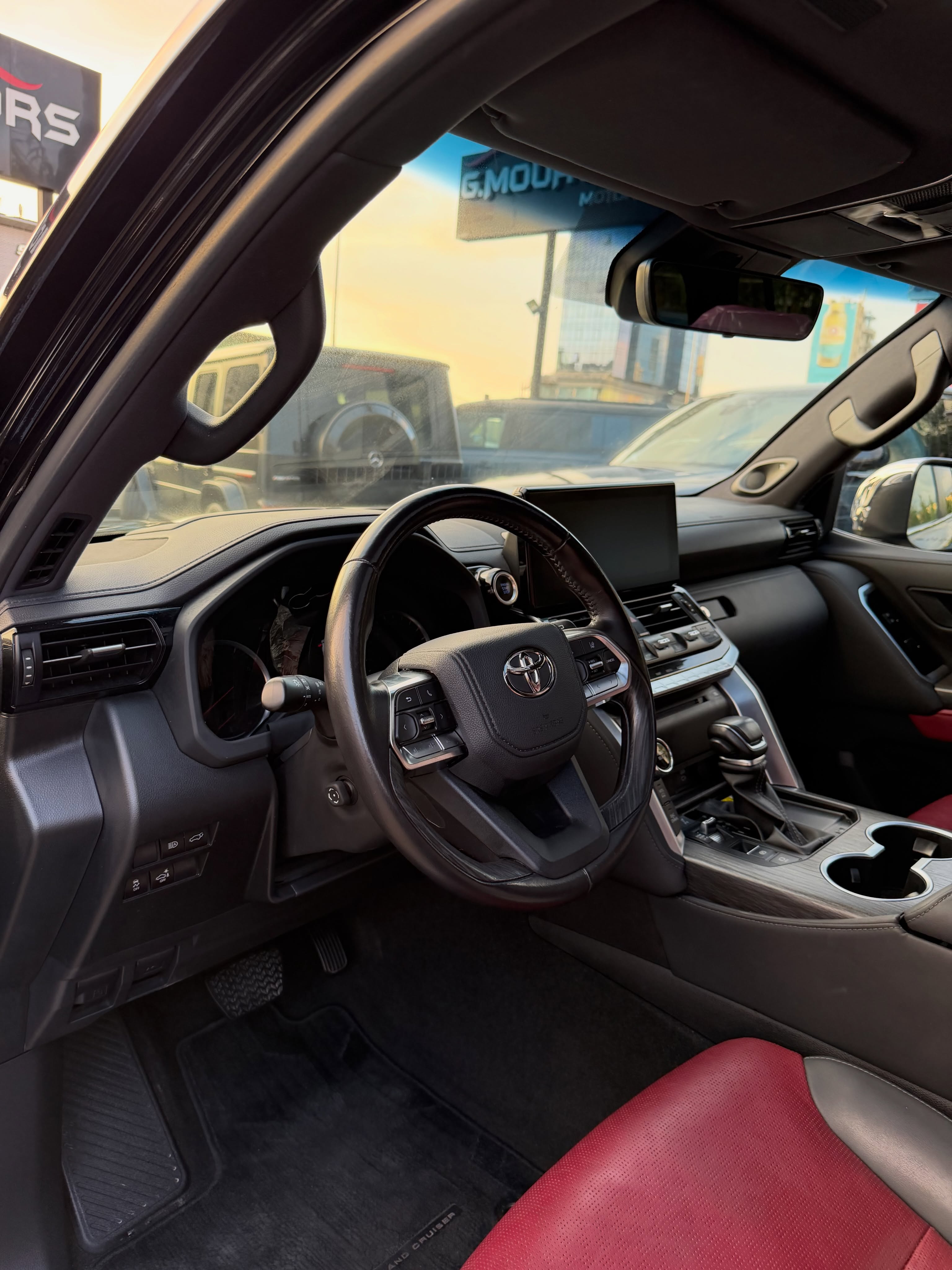 2023 Toyota Land Cruiser photo 8