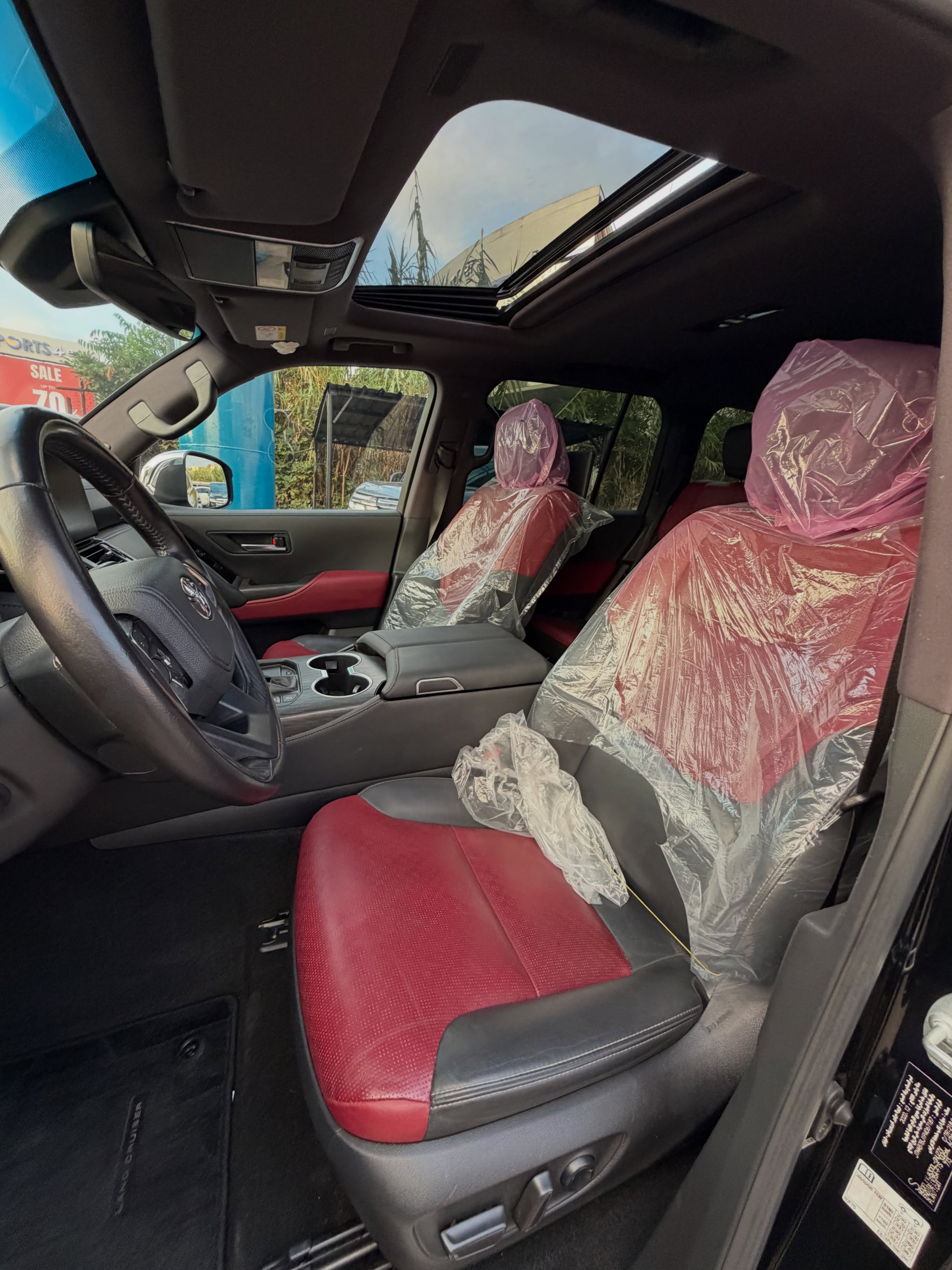 2023 Toyota Land Cruiser photo 10