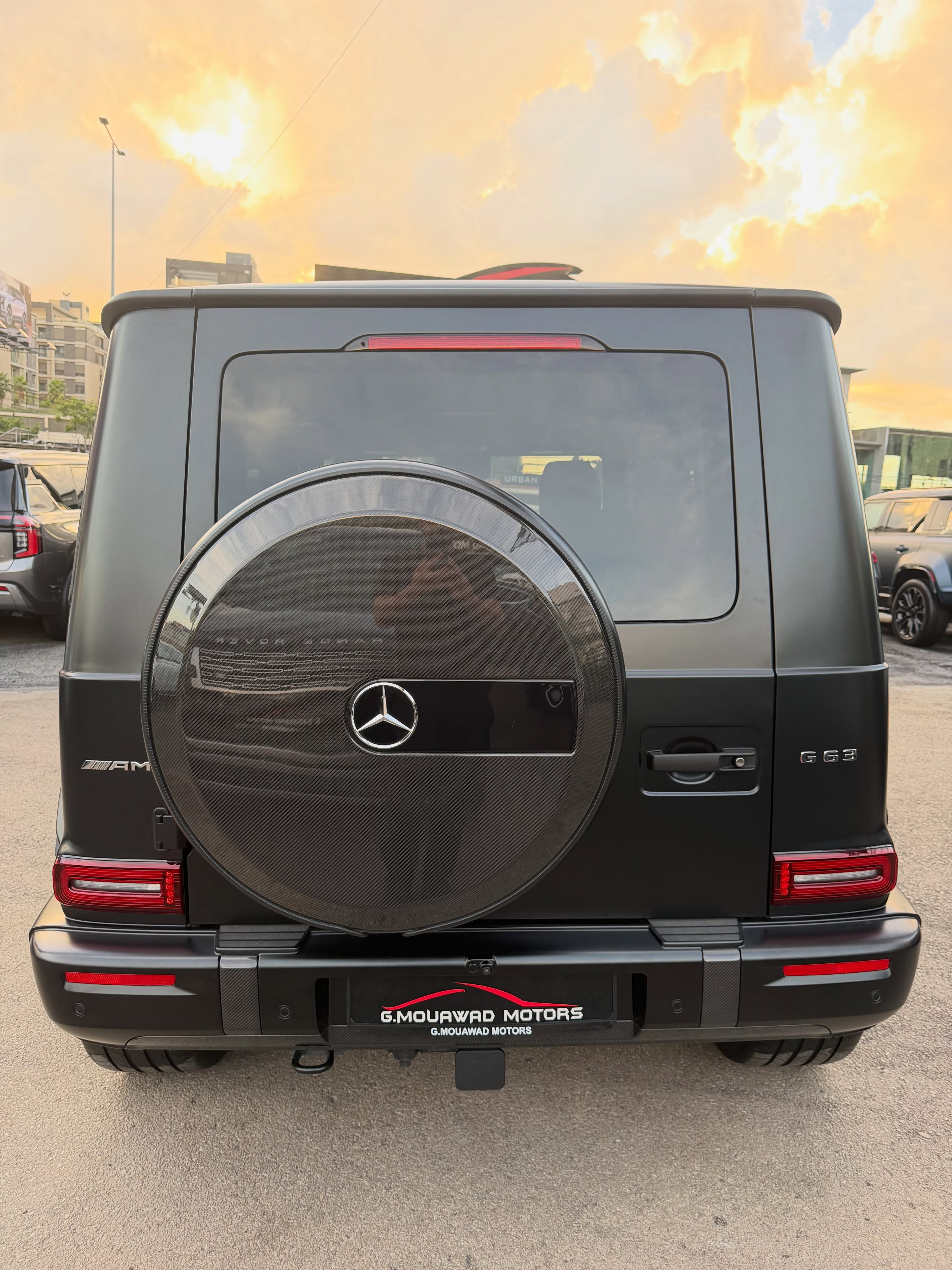 2027 Mercedes-Benz G63 4x4 photo 6