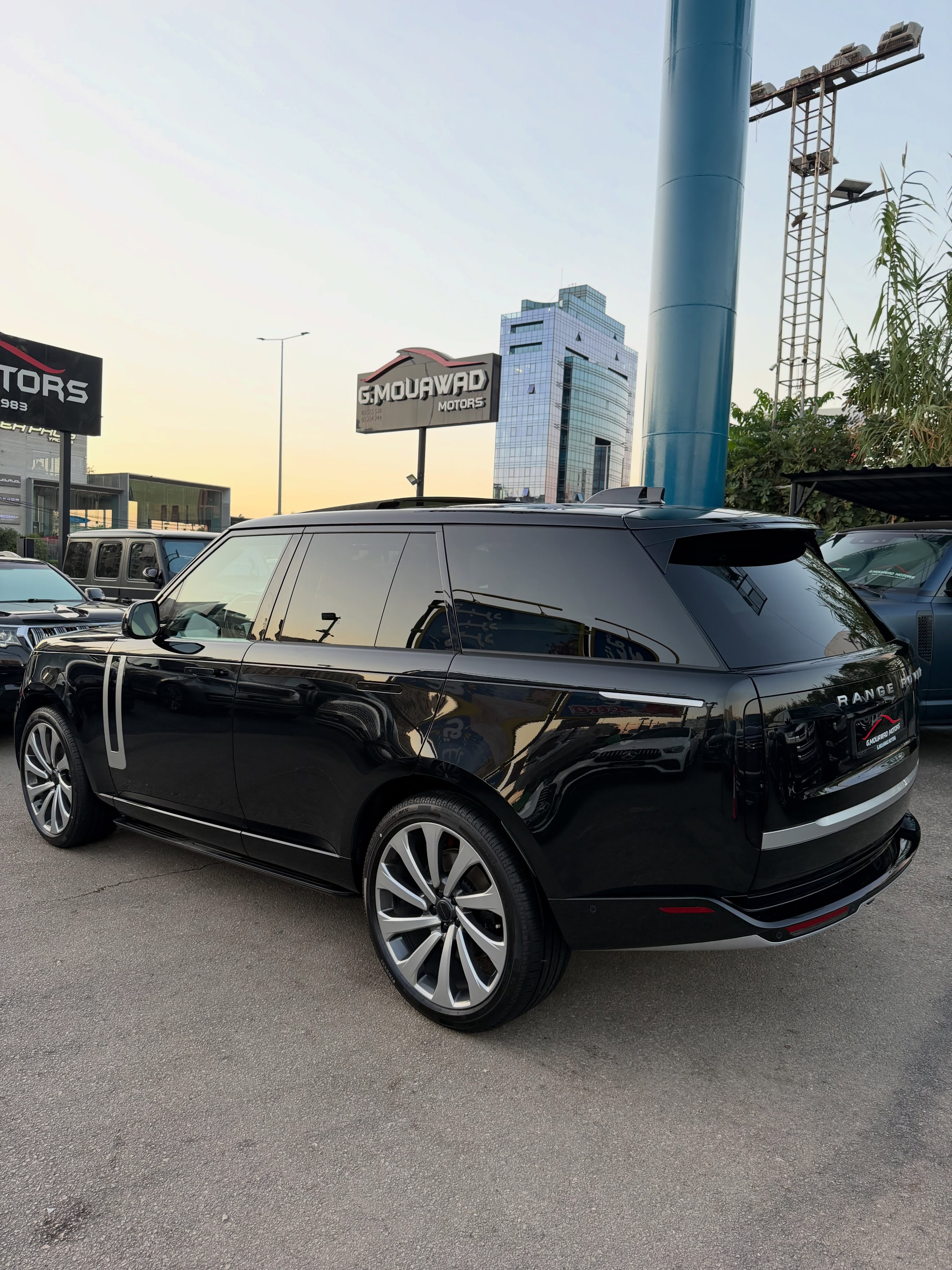 2026 Land Rover Range Rover Vogue photo 5