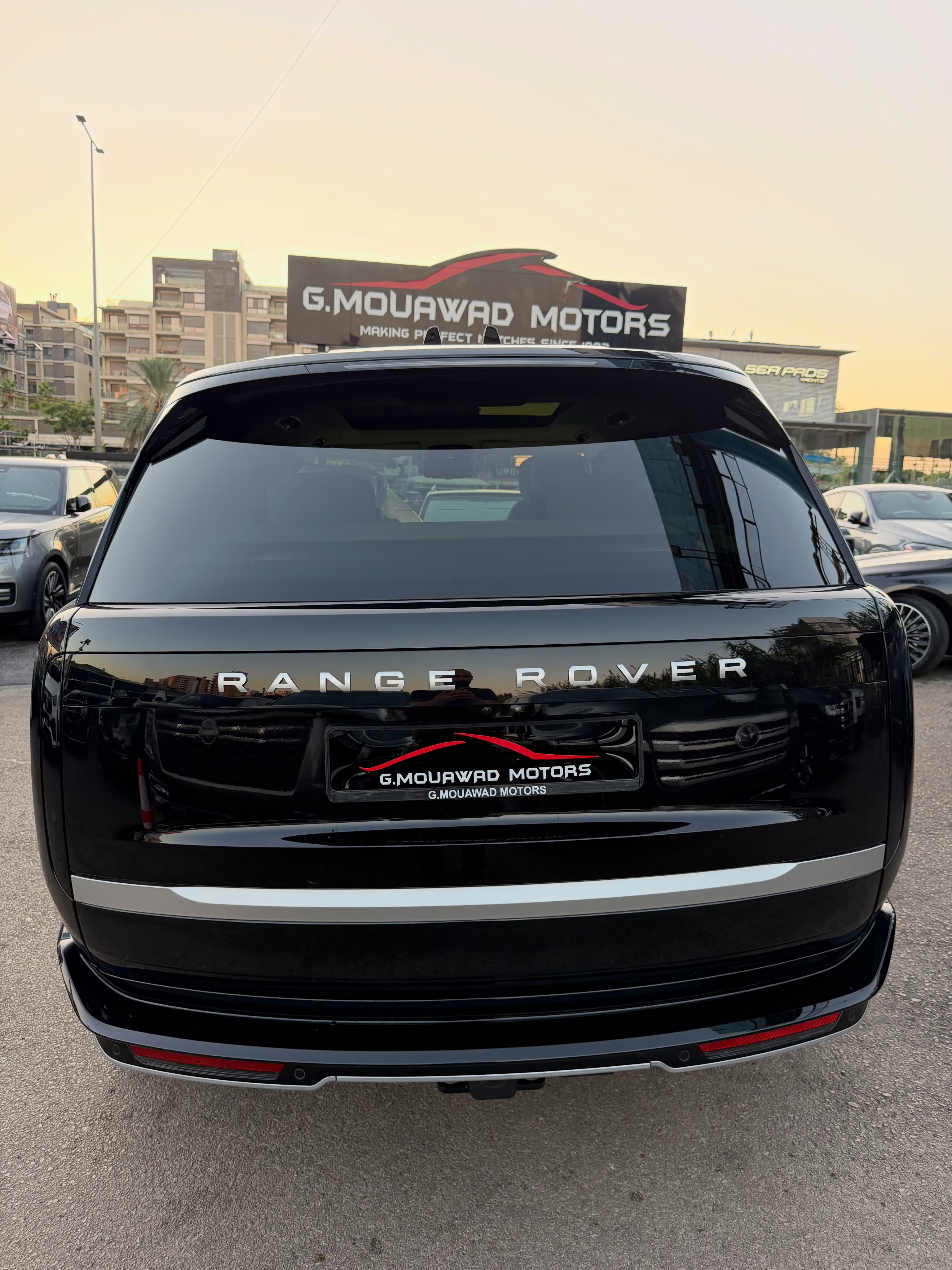 2026 Land Rover Range Rover Vogue photo 8