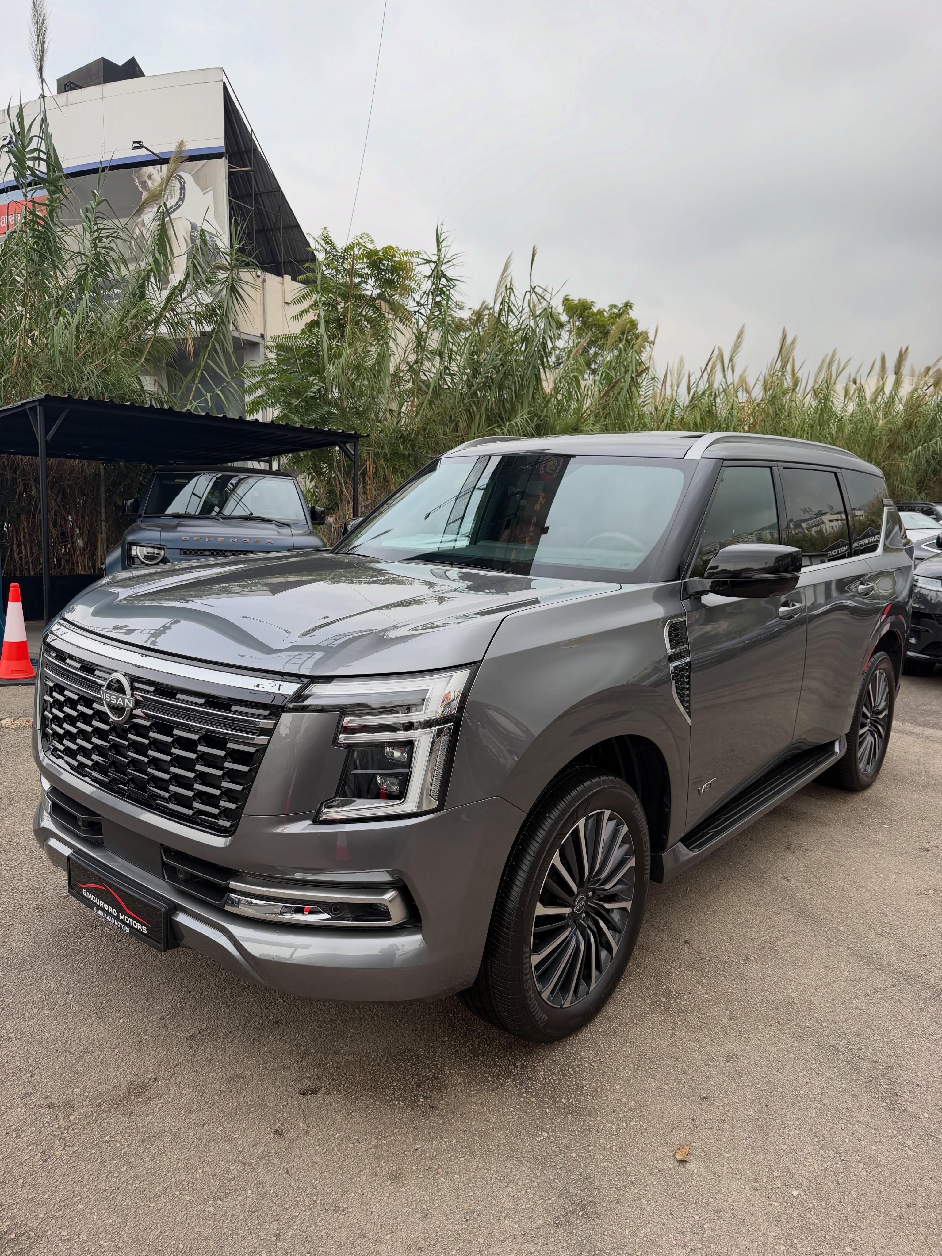 2025 Nissan Patrol photo 2