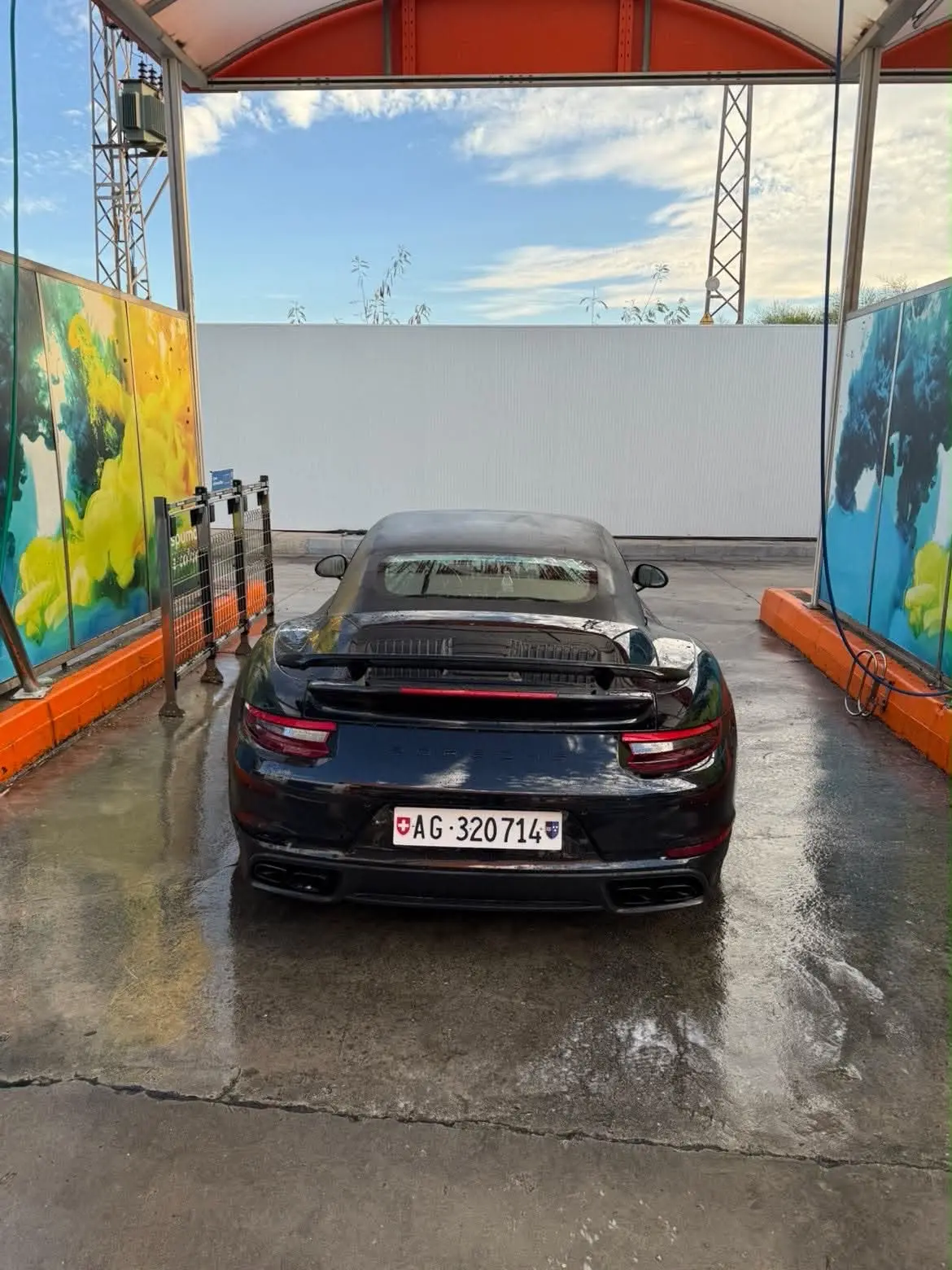 2018 Porsche 911 Turbo S photo 4
