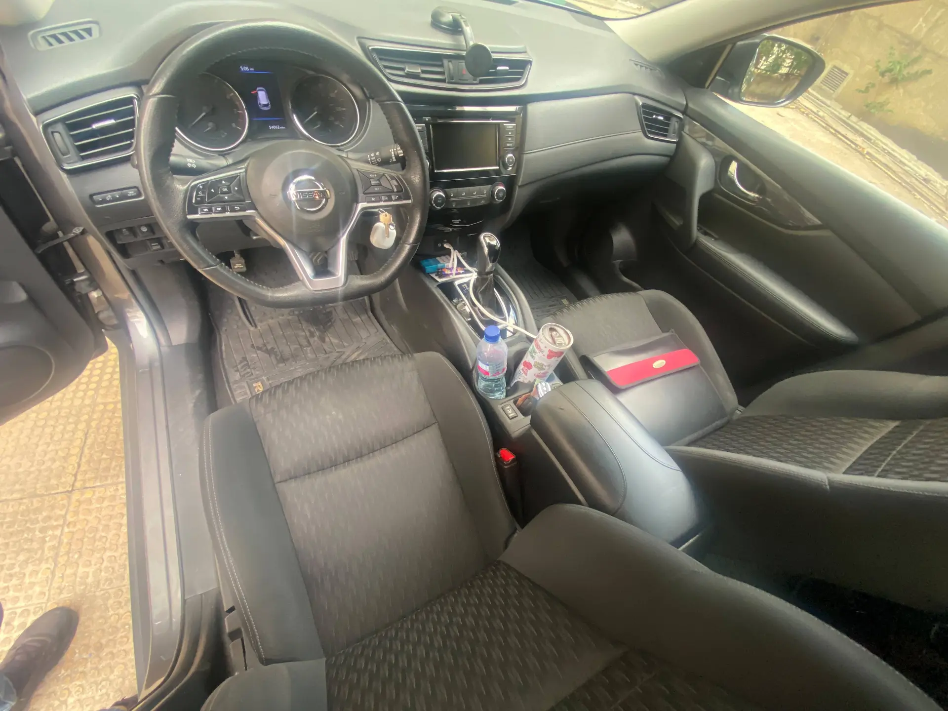 2020 Nissan Rogue photo 4