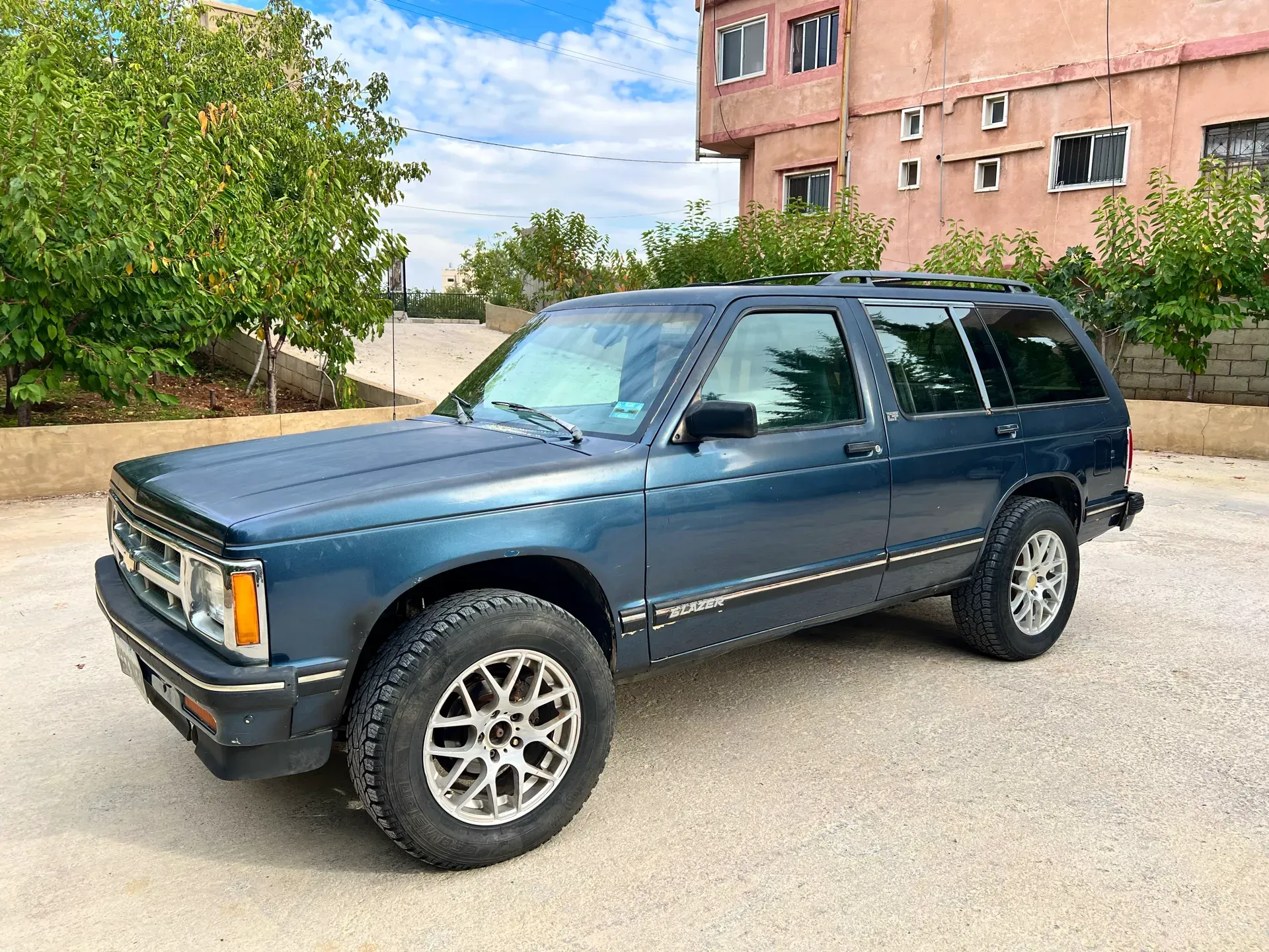 1993 Chevrolet Blazer photo 2