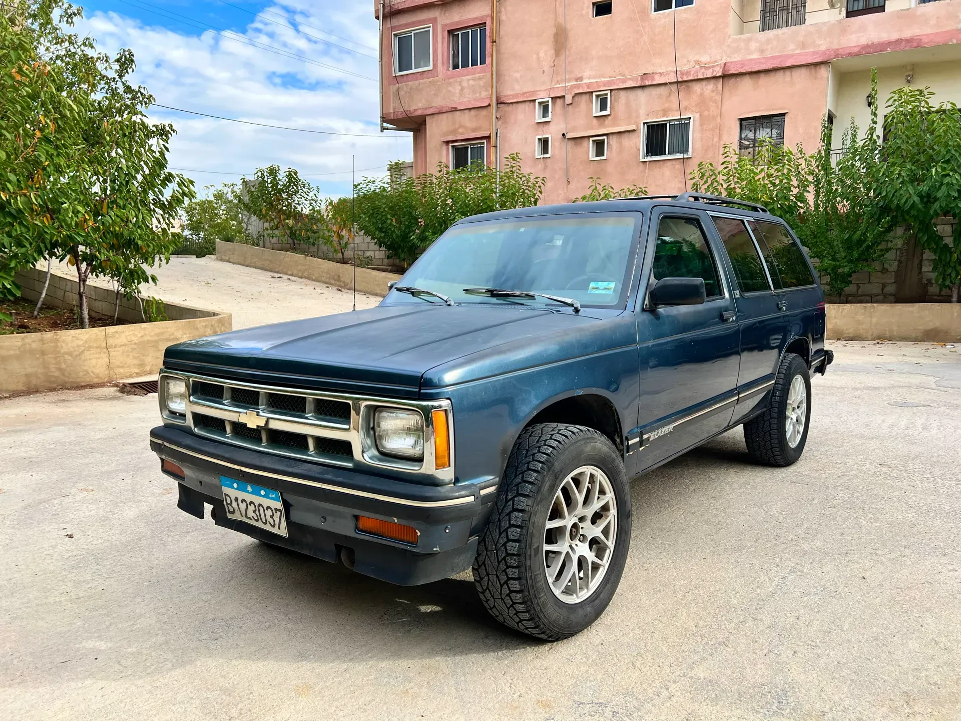 1993 Chevrolet Blazer photo 3