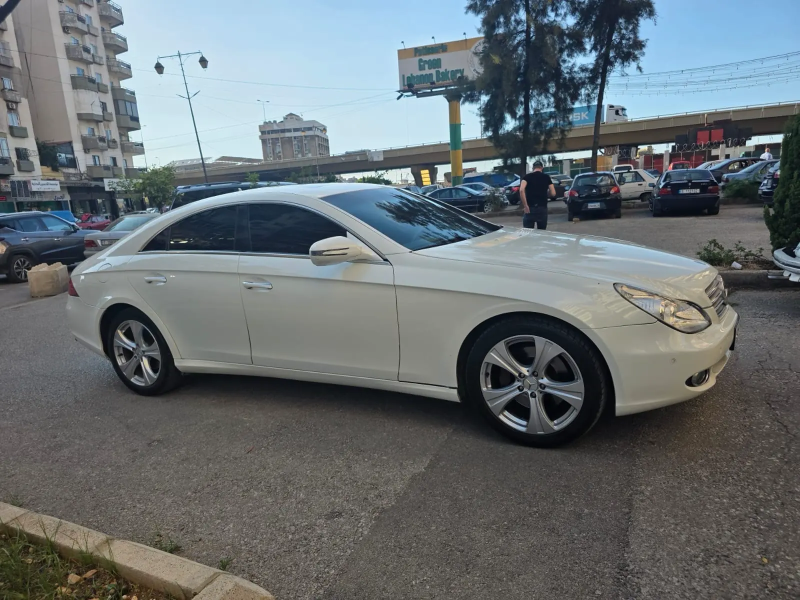 2009 Mercedes-Benz CLS-Class photo 4