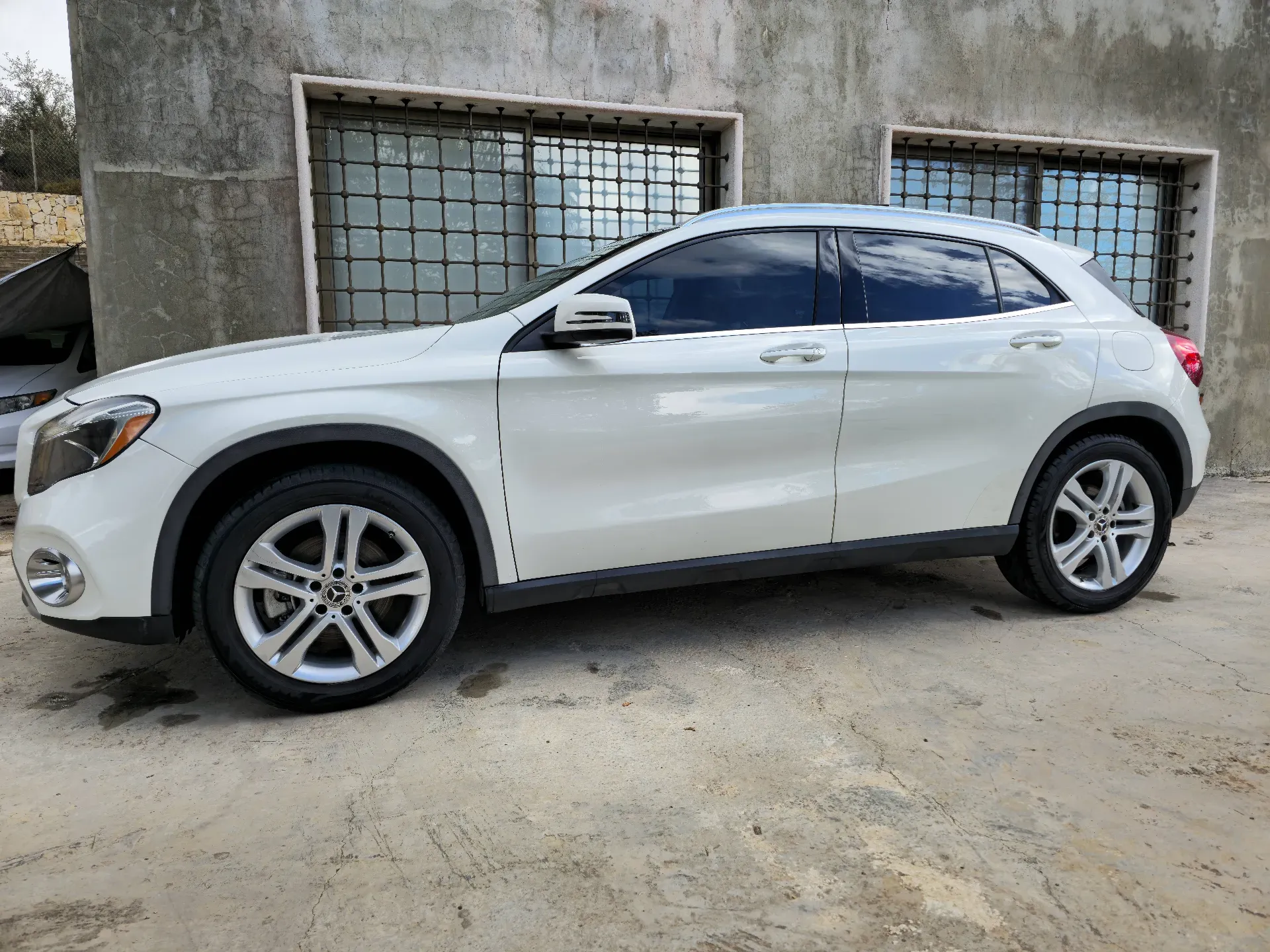 2018 Mercedes-Benz GLA photo 3