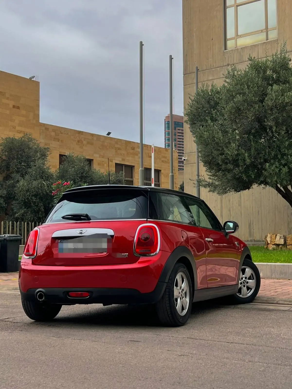 2014 MINI Cooper photo 6