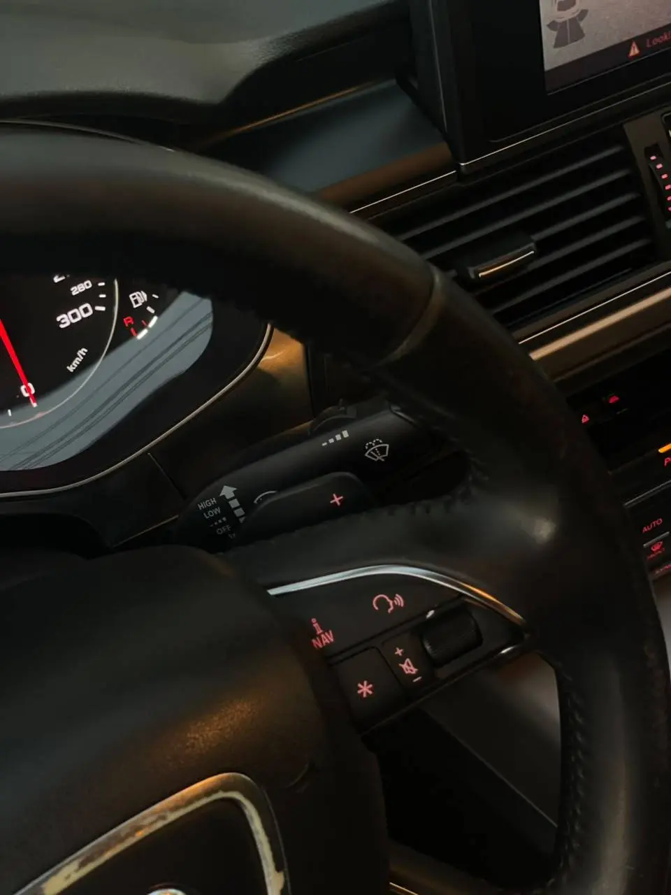 2012 Audi A6 photo 11