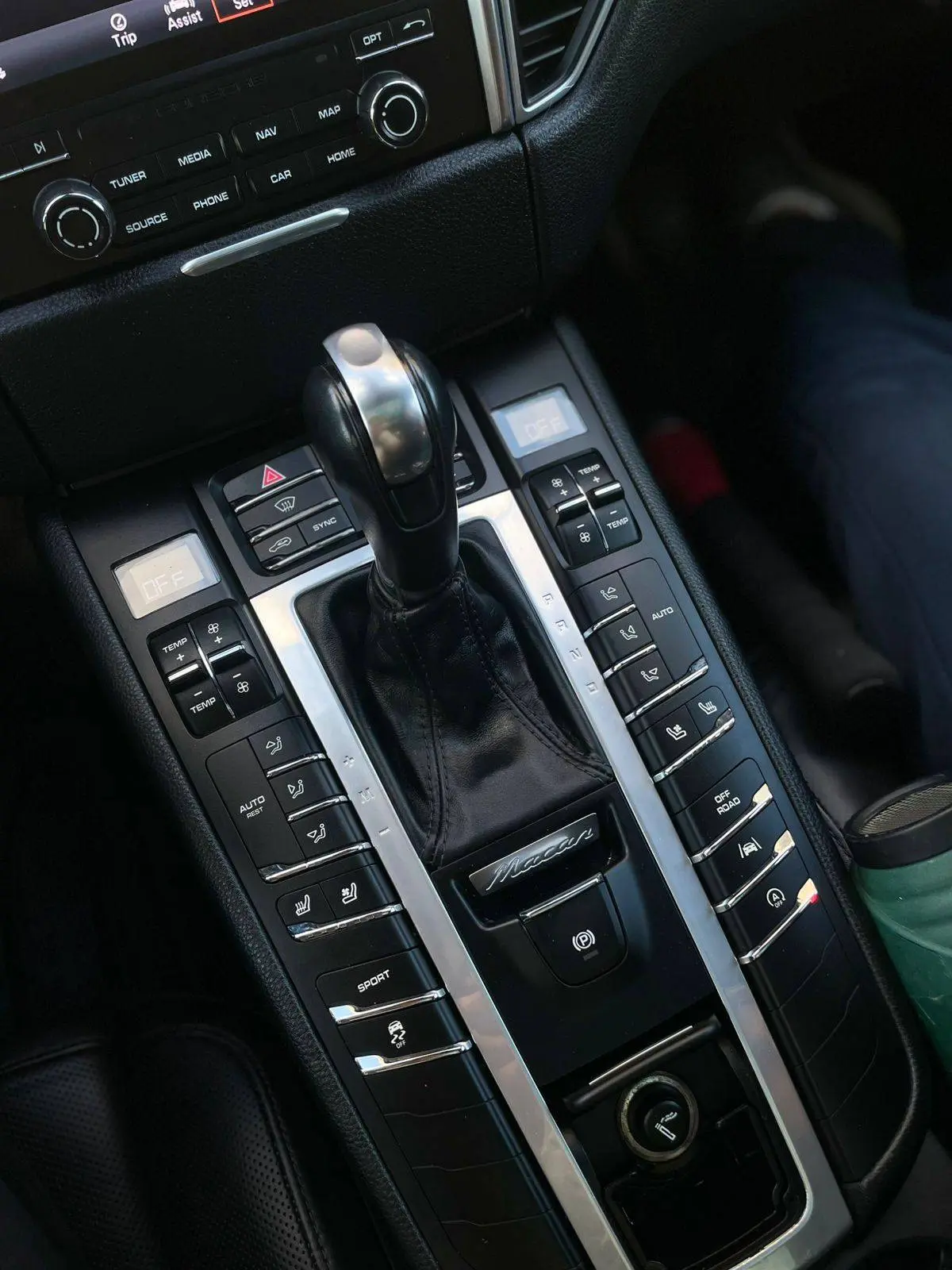 2015 Porsche Macan photo 11