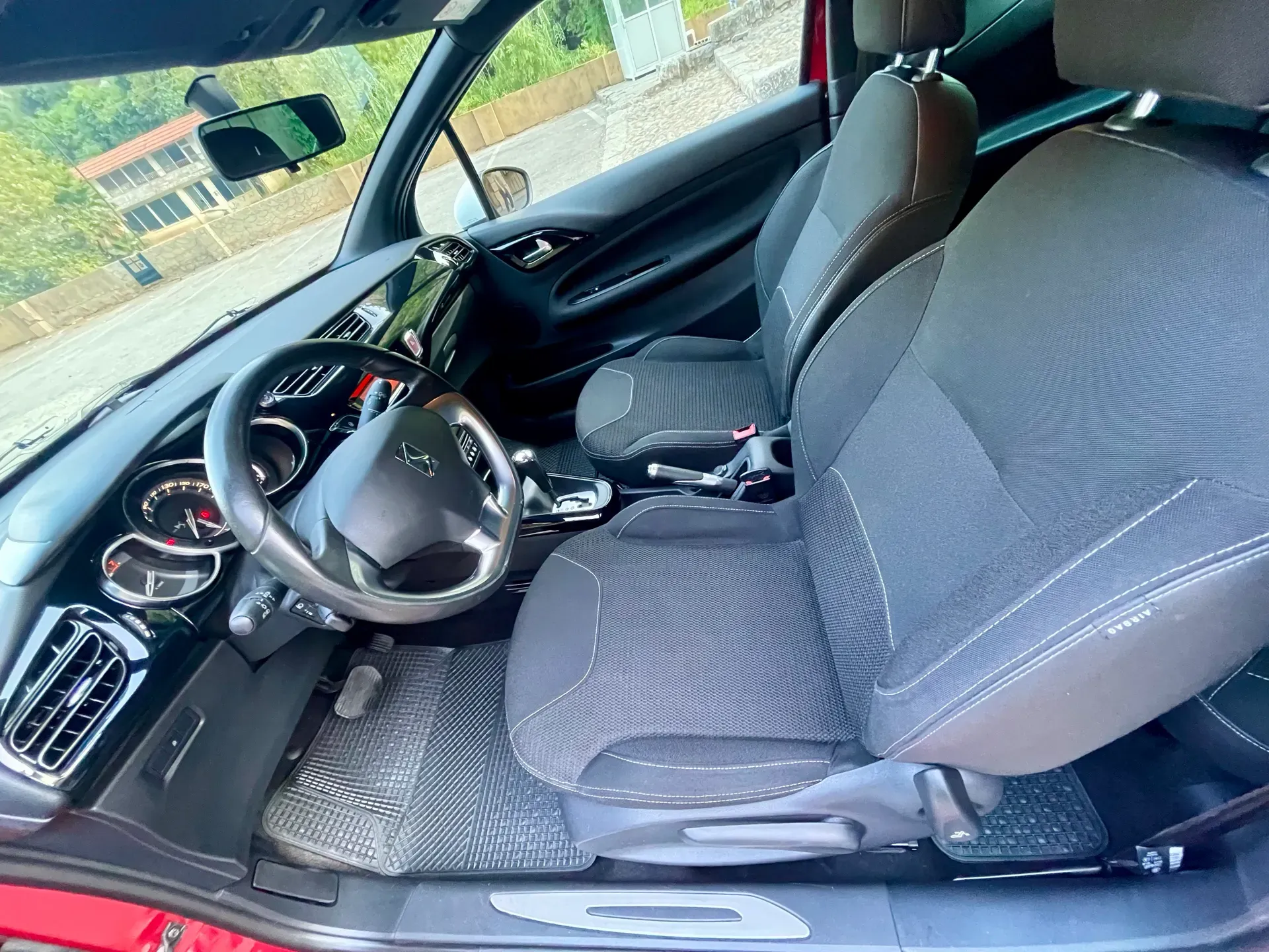 2016 Citroen DS3 photo 7