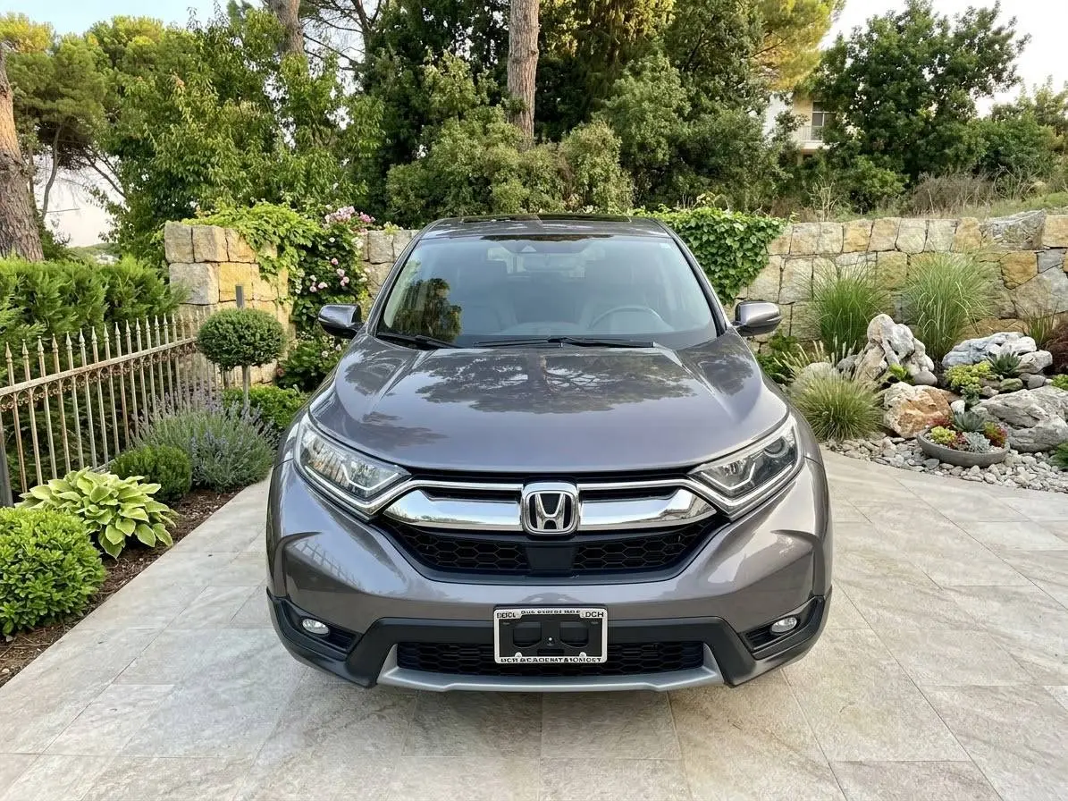 2019 Honda CR-V photo 2