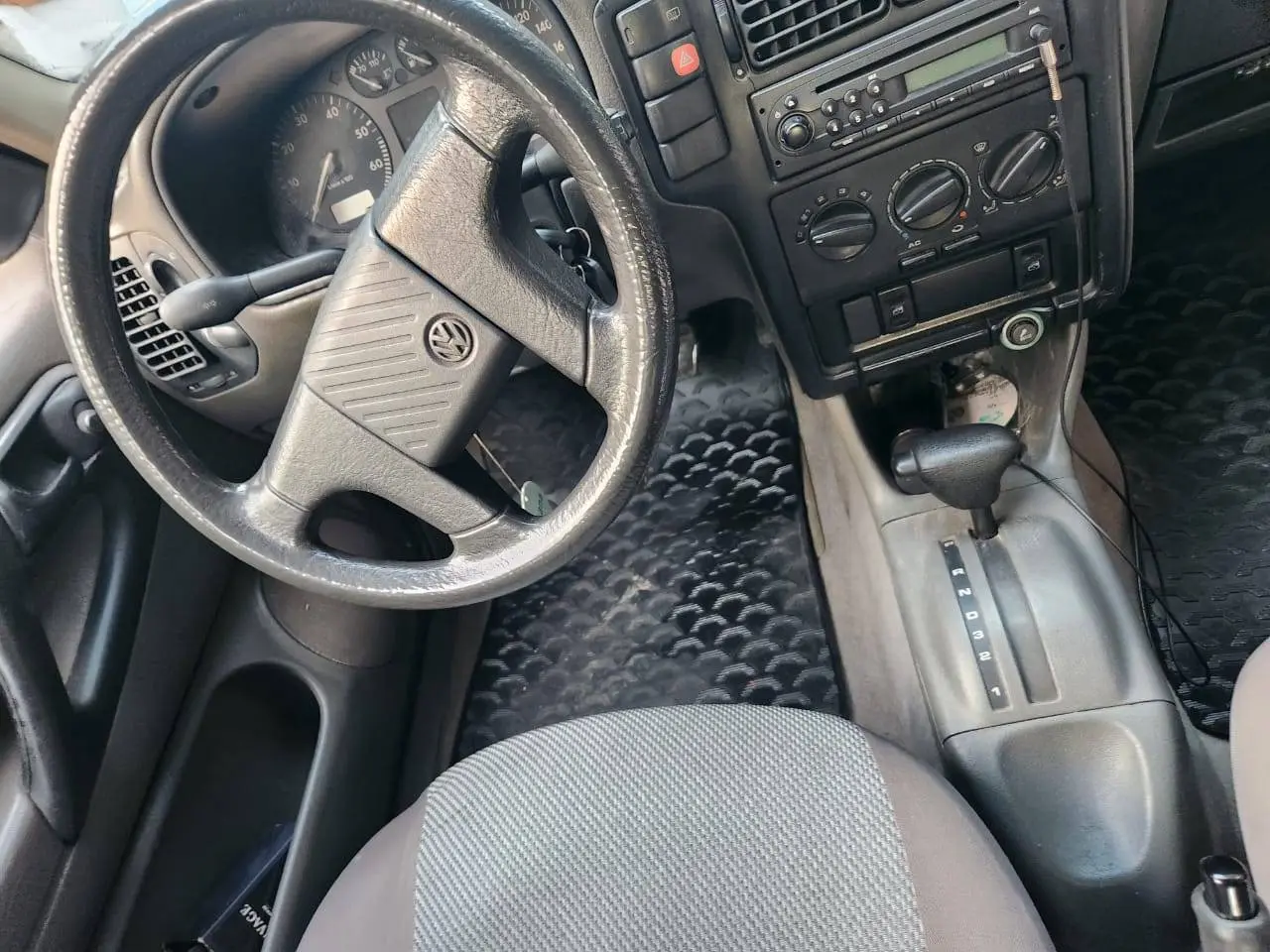 1998 Volkswagen Golf photo 3