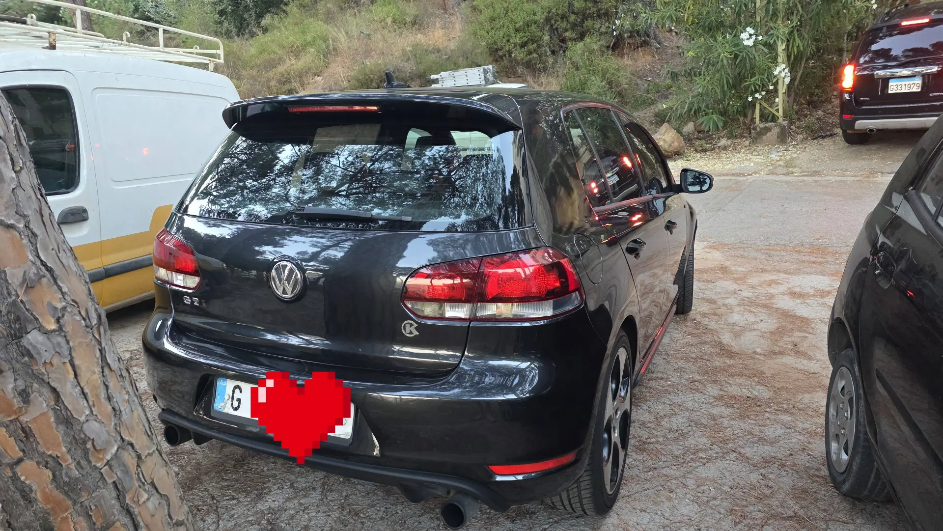 2011 Volkswagen Golf GTI photo 4