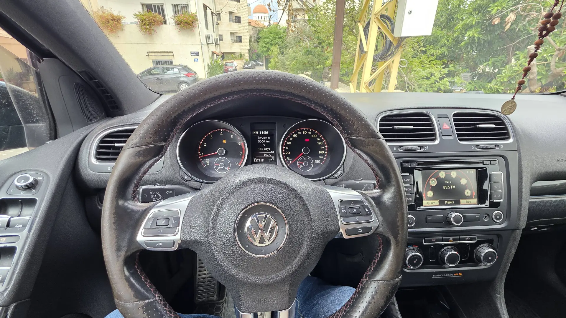 2011 Volkswagen Golf GTI photo 5