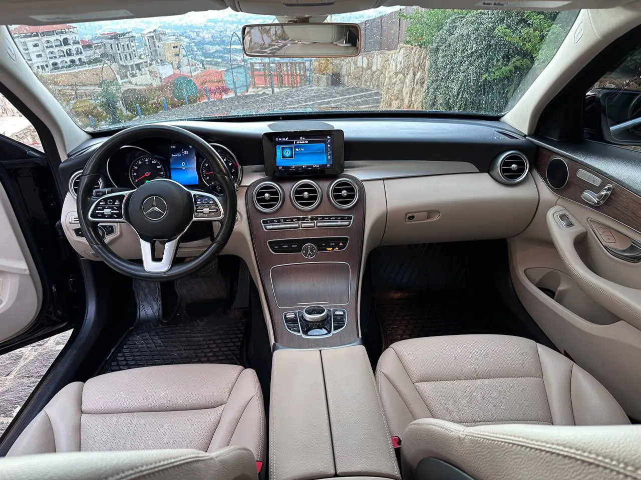 2019 Mercedes-Benz C-Class photo 4